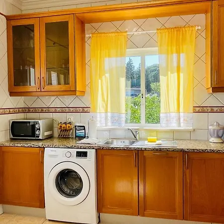 Lara Lima By Check-in Portugal Albufeira