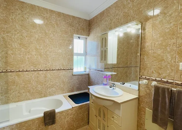 Lara Lima - Private Pool - 10 Guests - Albufeira Villa